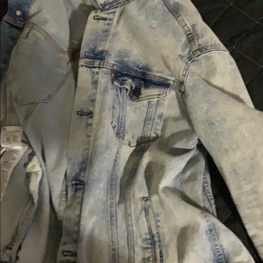 Levi Jean Jacket - image 3